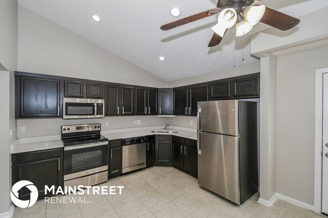 Photo - 1868 Sheraton Lakes Cir