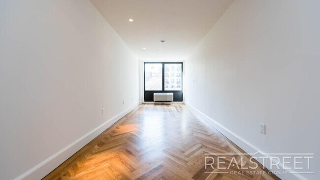 Photo - Duffield Street