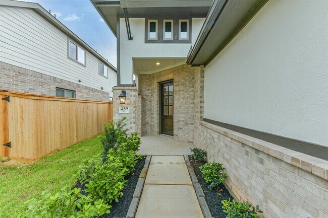 Photo - 455 Mathis Lk Ct