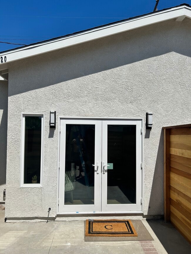 Photo - 7822 Toland Ave