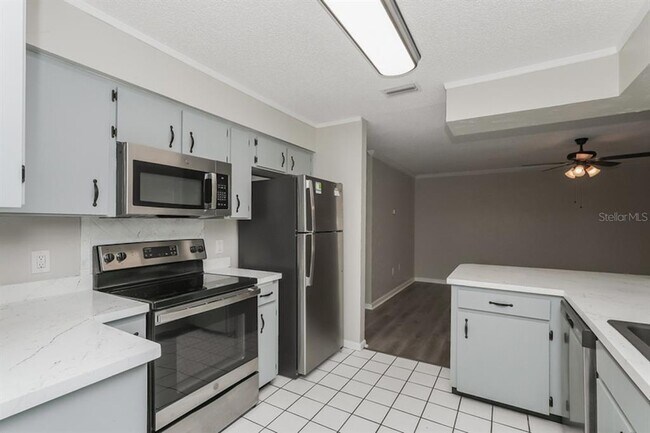 Photo - 4400 Old Colony Rd