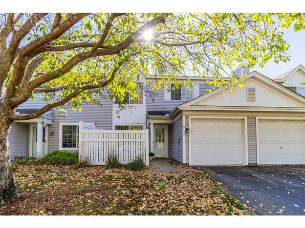 Photo - 1942 Grant Alcove