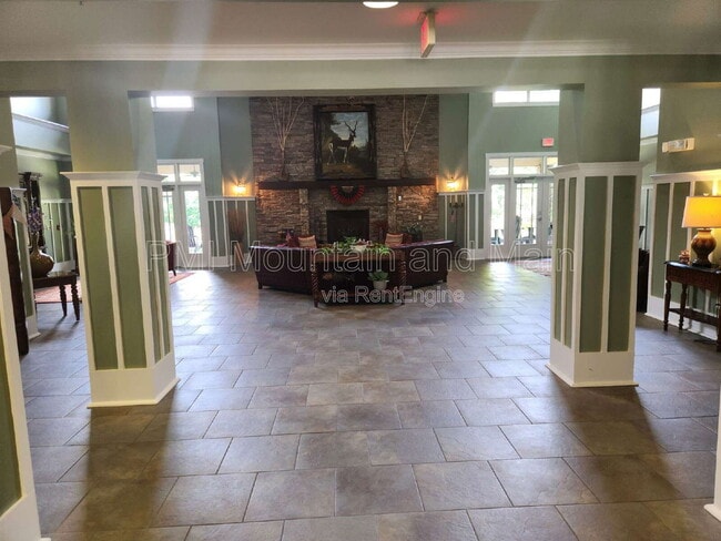 Photo - 9 Kenilworth Knolls