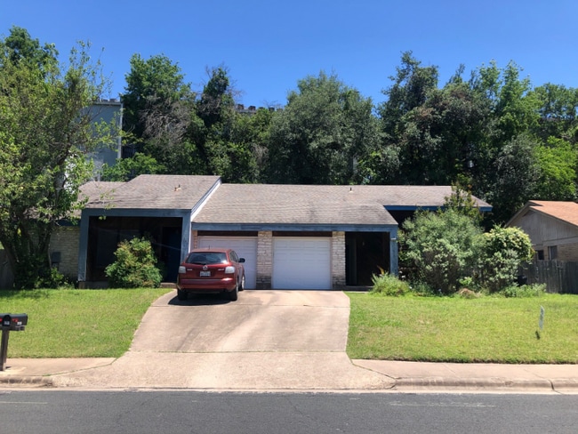 Building Photo - 6503 Hart Ln Rental
