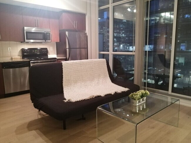 Photo - 16 York St Unit FL7-ID1347749P