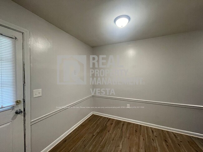 Photo - 406 Russell Pkwy Unit 8