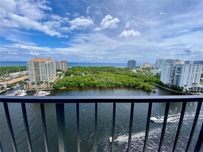 Building Photo - 936 Intracoastal Dr Unit 19H