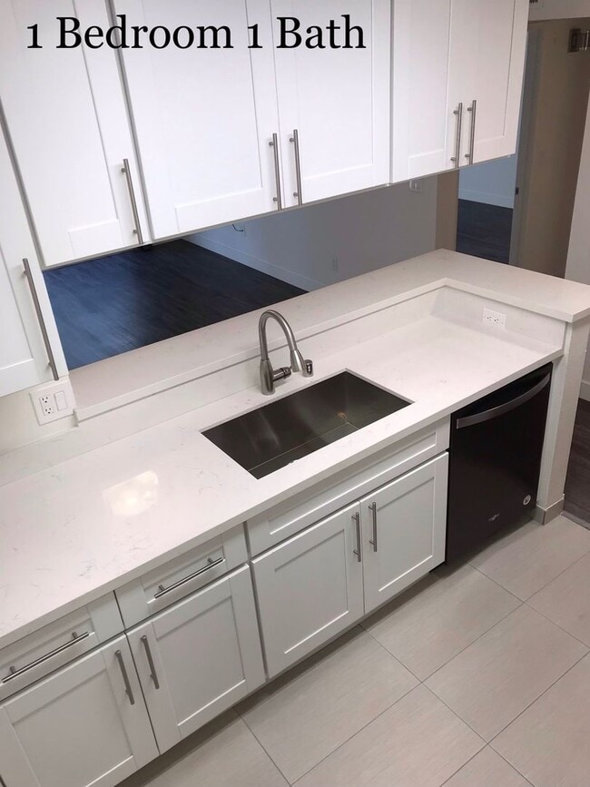 Sterling Court Apartments