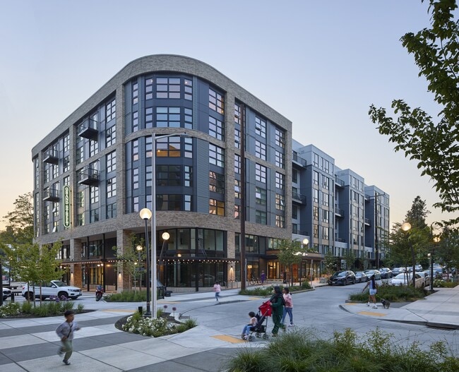Grand Street Commons - Grand Street Commons Apartments