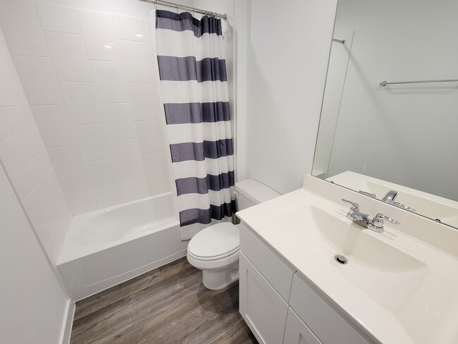 Building Photo - 1014 Star Grass Ln