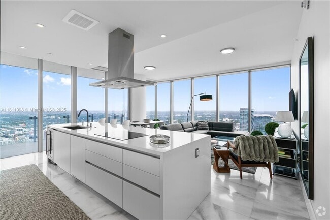 Building Photo - 700 NE 26th Terrace Unit 5606 Rental