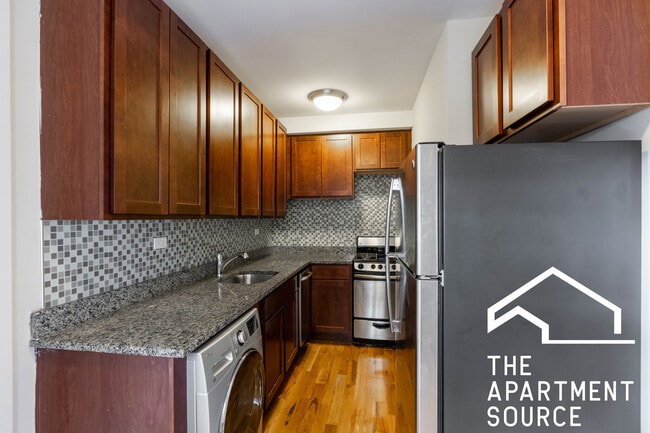 Photo - 550 W Arlington Pl Unit 304
