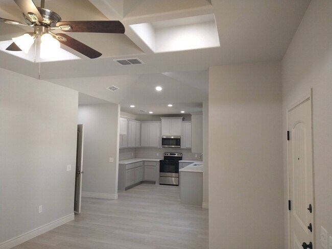 Photo - 1000 Wooded Hollow Ct