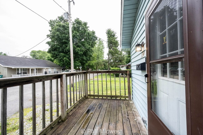 Photo - 334 Ellis St