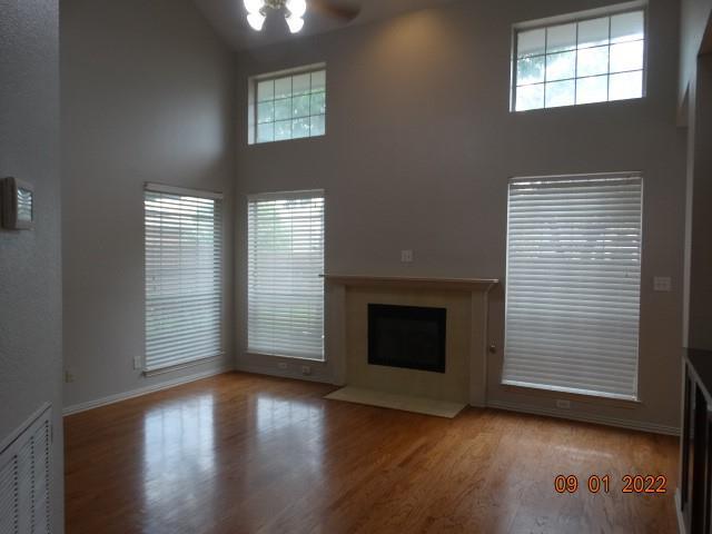 Photo - 9718 Cliffside Dr