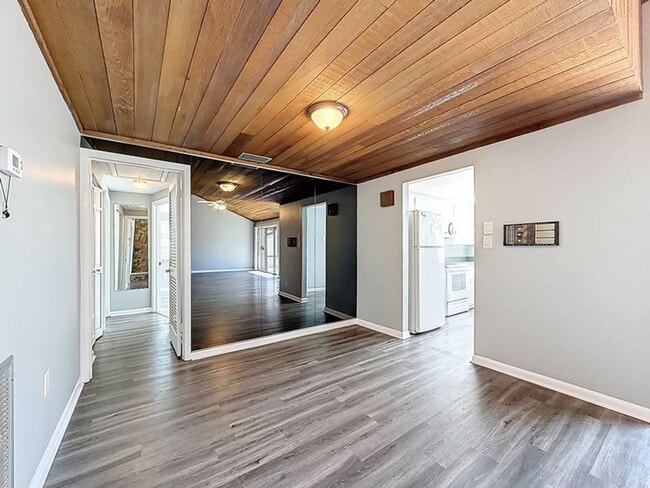 Photo - 1921 Abbington St
