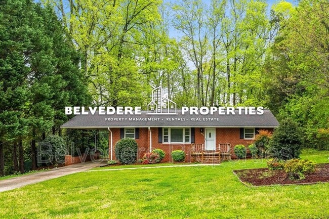 Photo - 2203 Oak Hill Dr