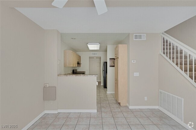 Building Photo - 8027 Teresita Ave Rental