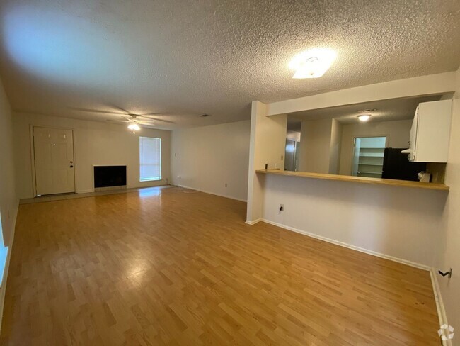 Building Photo - 7837 Bles Ave. Unit 2 Rental