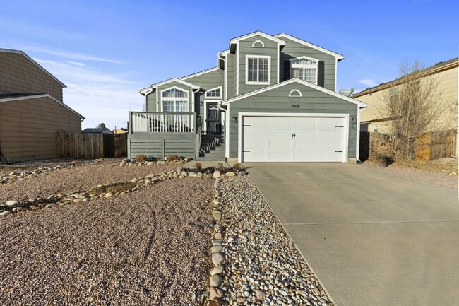 Building Photo - Bright & Spacious 4-Bedroom Home with Open-Concept Living, Fenced Yard & 2-Car Garage