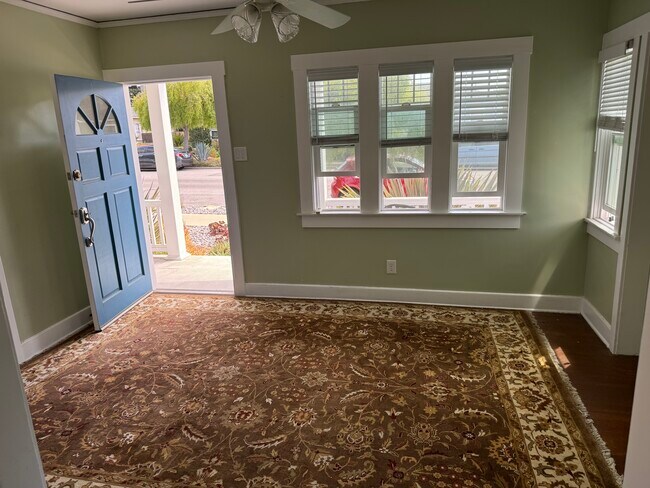 Photo - 283 S Evergreen Dr