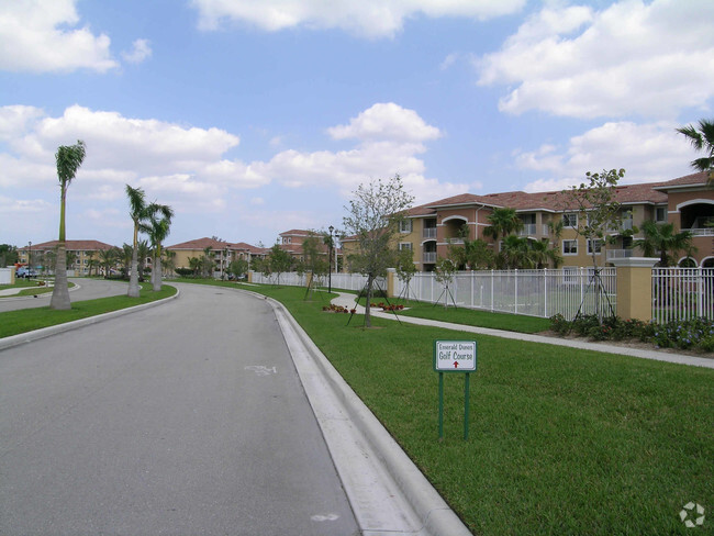 Photo - The Villas at Emerald Dunes Apartments