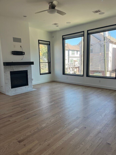 1255 Utah St