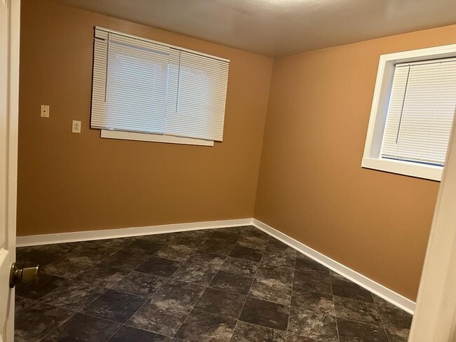 Photo - 662 Bailey Dr