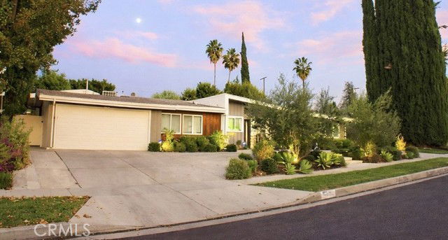 Photo - 4820 Abbeyville Ave