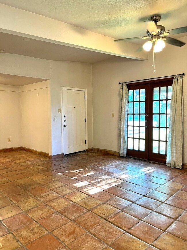 Photo - 4715 Howard St Unit Howard Building 1