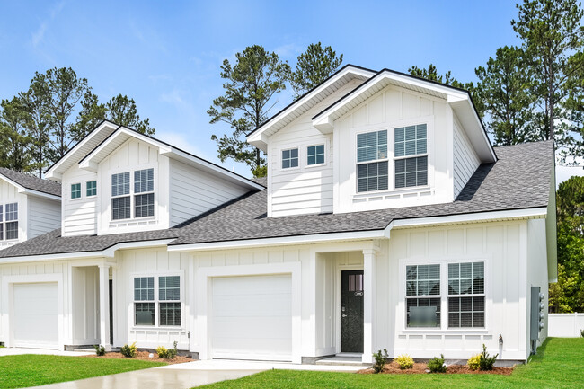 1090 Walker Point - FT2 1475 - 000-foto-vista frontal-12809546 - Walker Point Homes