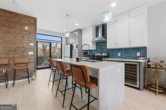 Photo - 1250 Breuer Mews NW