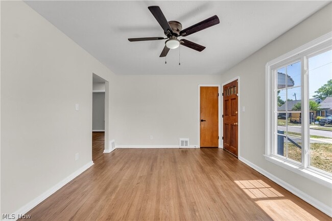 Photo - 13305 Shady Oak Blvd
