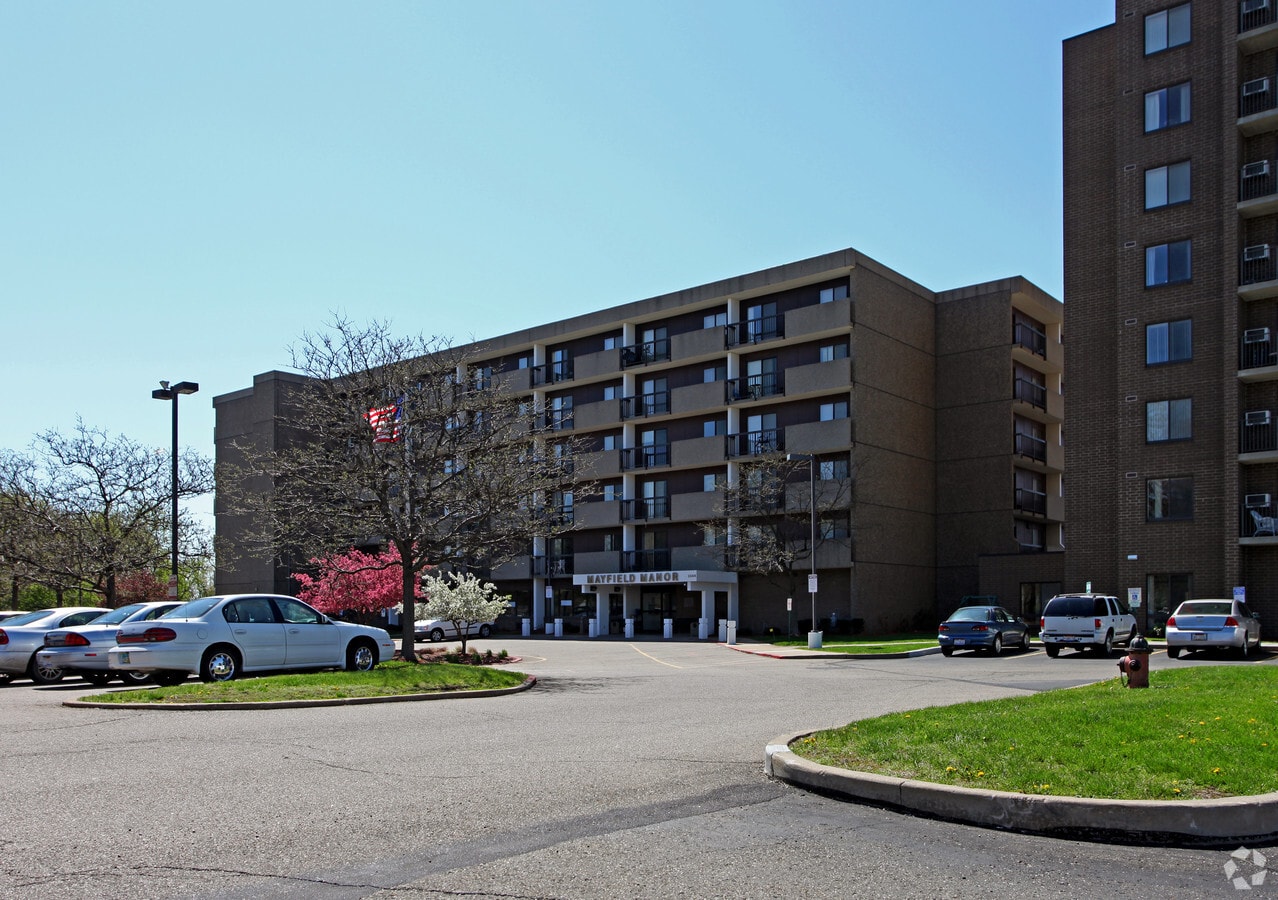 Photo - Mayfield Manor