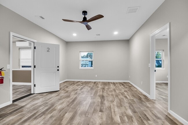 Photo - 70 Court St Unit 2