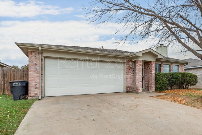 Photo - 2500 Stagecoach St