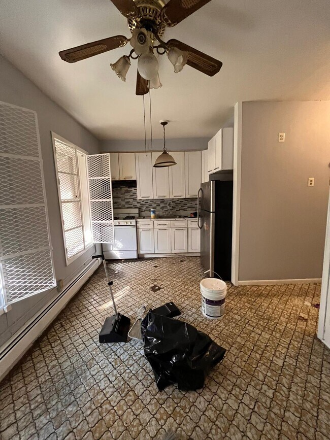 Photo - 110 Baldwin Ave