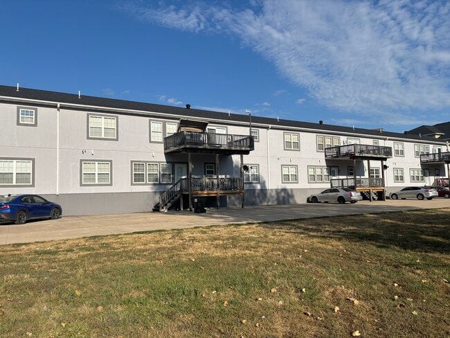 Photo - 1507 Fox Run Dr