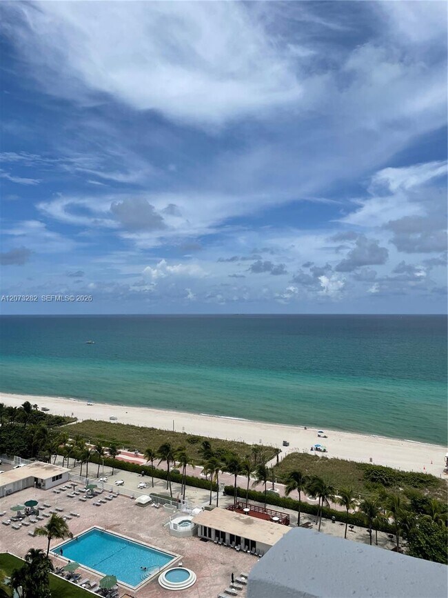Photo - 5001 Collins Ave Unidad 15D