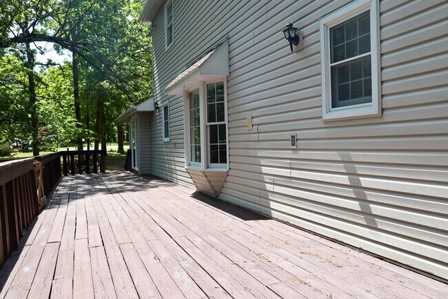 Photo - 17051 Lemming Ln