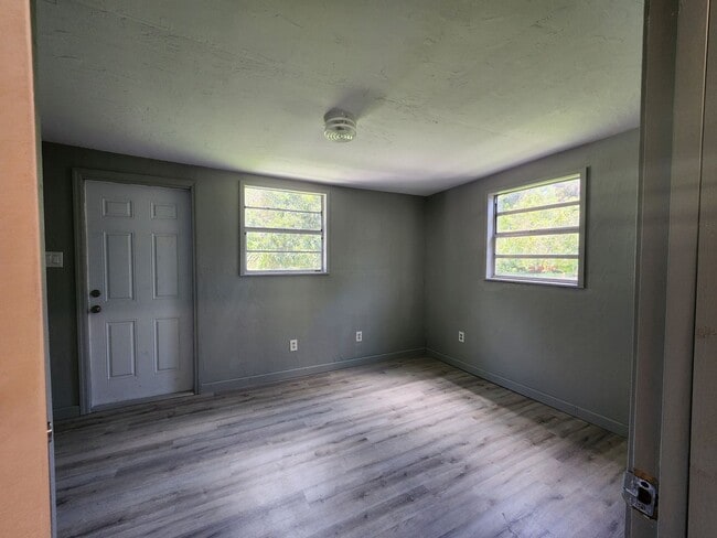 Photo - 2 Bedroom 1 Bath Single Family Home w/ Bon...