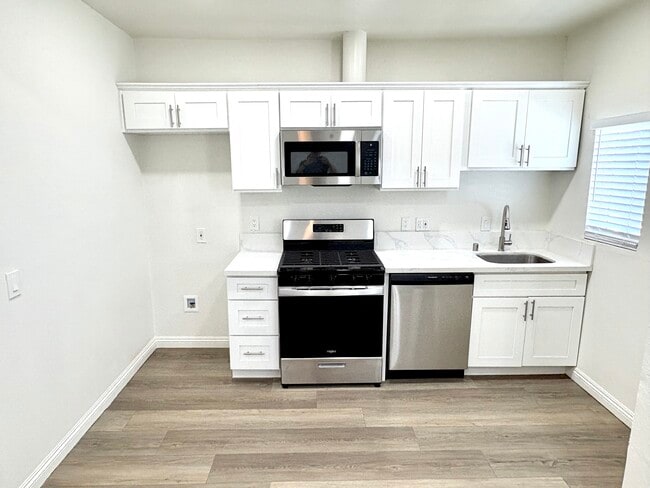 Photo - 106 S Pacific Ave Unit 3