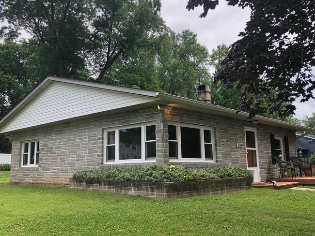 Photo - 3000 Virginia Ave