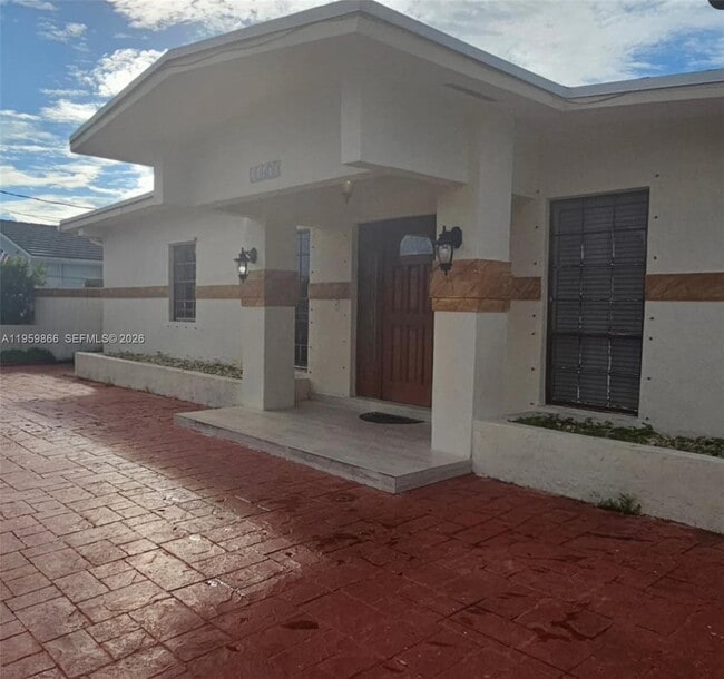 Building Photo - 11470 SW 57th Terrace