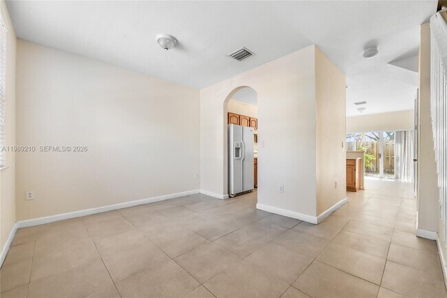 Photo - 3360 NE 14th Dr