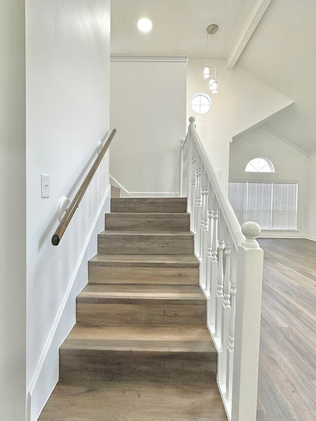 Photo - 5445 Pine Oak Ln