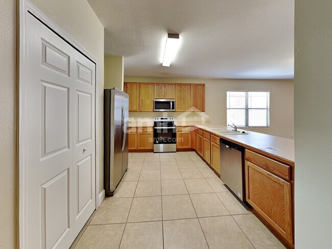 Photo - 2662 Glenridge Cir