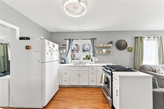 353 Smithfield Ave