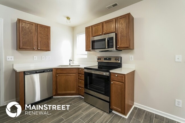 Photo - 1111 Maury Ln