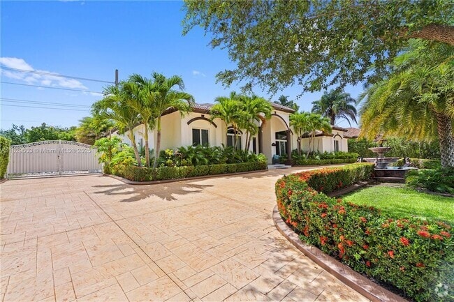 Building Photo - 16601 SW 87th Ct Rental